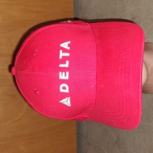 Delta Airlines White Red Blue Embroidered Widget Adjustable Baseball Cap…